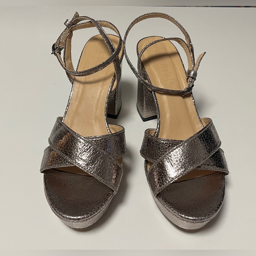 Camila’s Women’s Silver Distressed Leather Crackled Platform Shoes 40